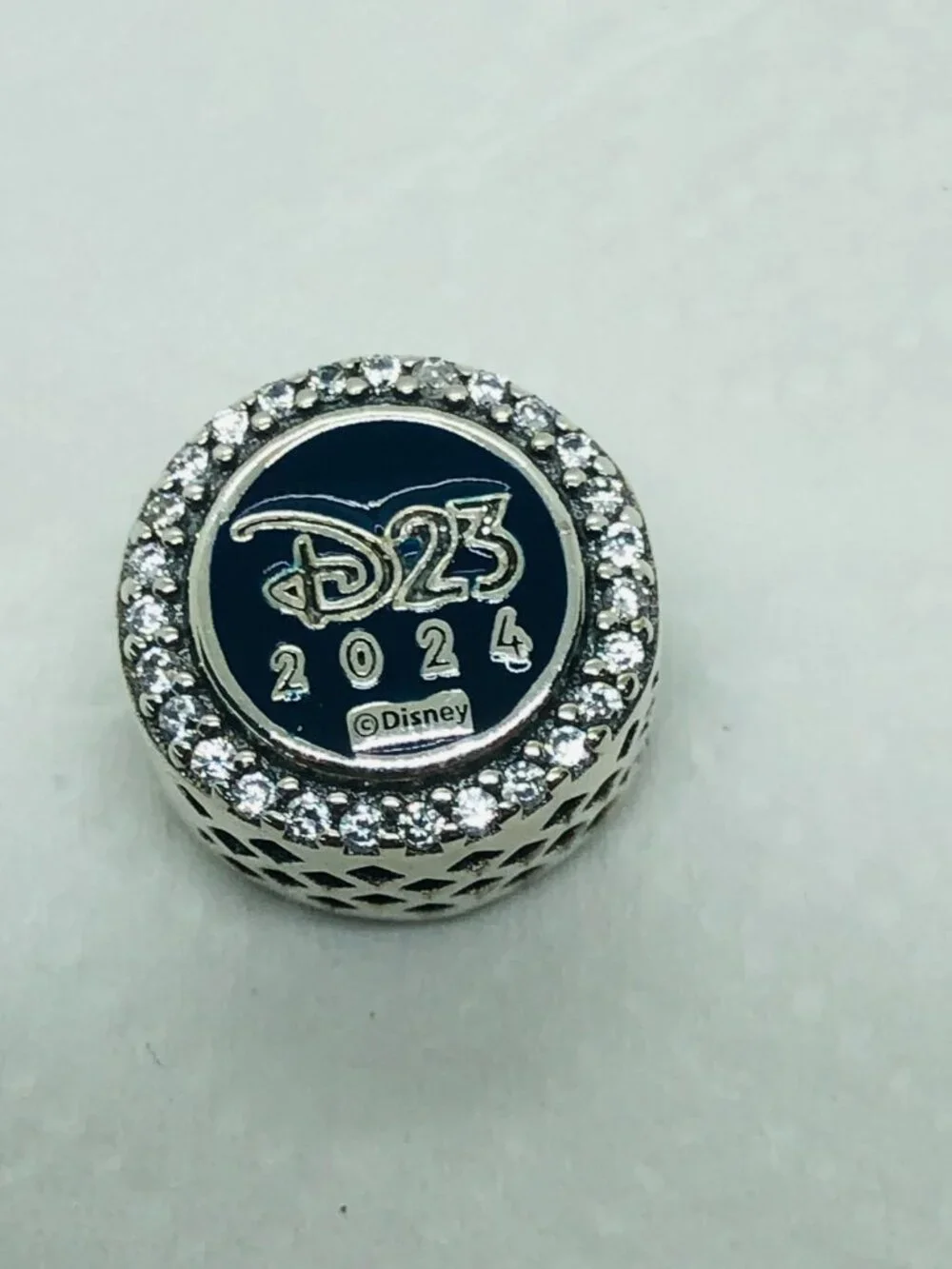 ✨ ✨Pandora Sorcerer Mickey Mouse Limited Edition Charm